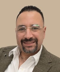 Dr Moheb Salama